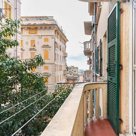 Il Coniglio - La Tana Perfetta Tra Business, Mare E Cultura * Genua